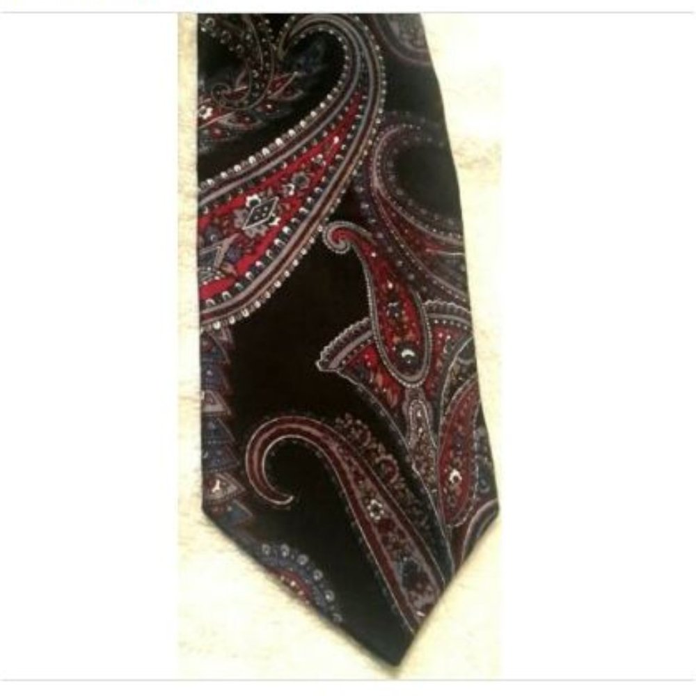 Robert Stock Paisley Print Silk Mens Necktie